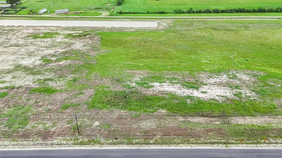 1287 Saddleback Dr, Bellville, TX 77418 - #3