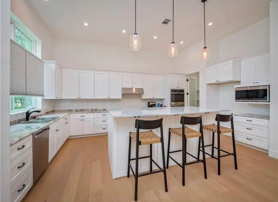 101 Gabriel Woods Dr, Georgetown, TX 78633 - #2