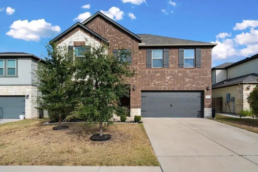 513 Limestone Rd, Liberty Hill, TX 78642 - Image #2