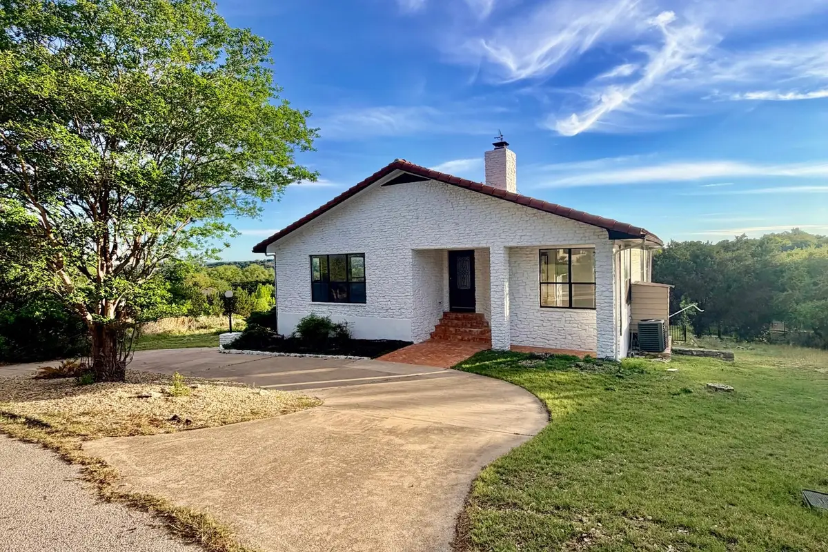 20201 Byrd Ave, Lago Vista, TX 78645 - #1