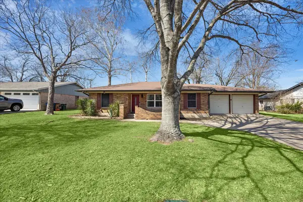 10512 Walnut Bend Dr, Austin, TX 78753