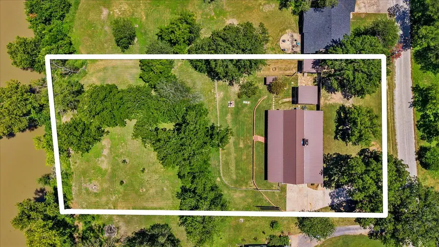 154 Shoreline Dr, Bastrop, TX 78602 - #2