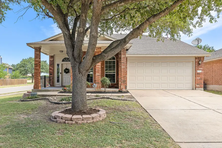 1500 Jackie Robinson Pl, Round Rock, TX 78665 - #2