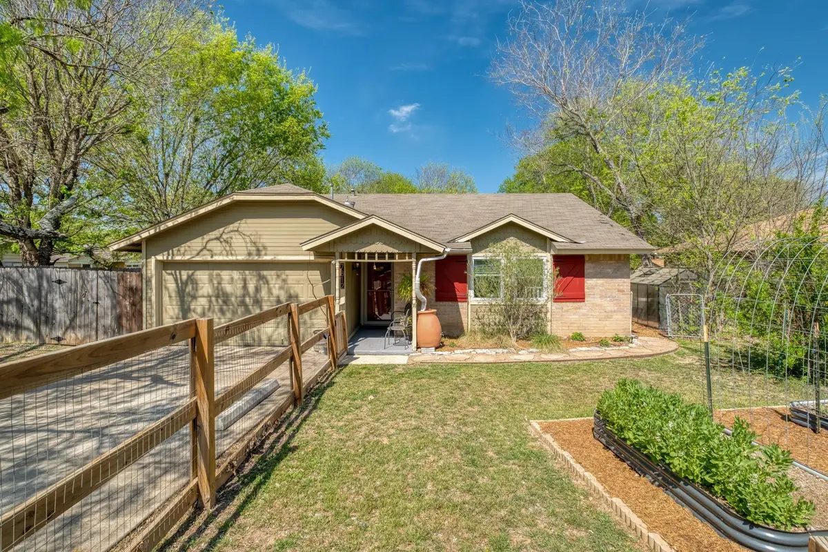 7812 Bixler Dr, Austin, TX 78744 - #1