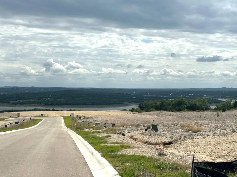 8016 Rosso Blanket Dr, Lago Vista, TX 78645 - #2