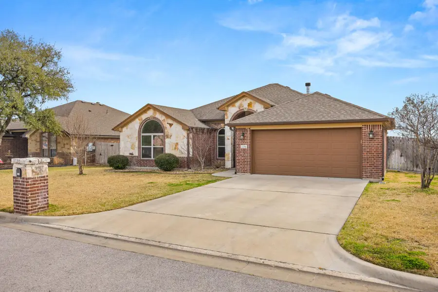 2251 Yturria Dr, Belton, TX 76513 - #2
