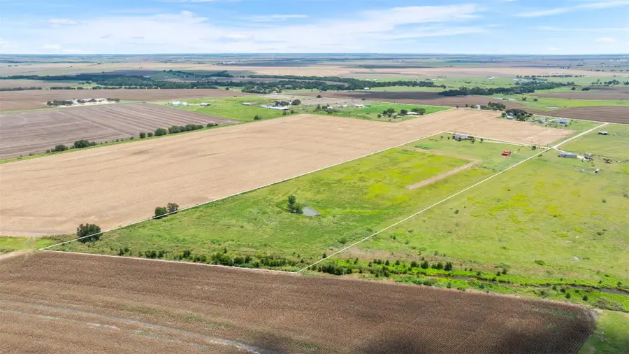 876 S St Joseph Rd, Burlington, TX 76519 - Image #2