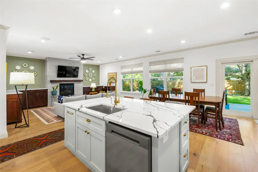 5914 Salcon Cliff Dr, Austin, TX 78749 - #2