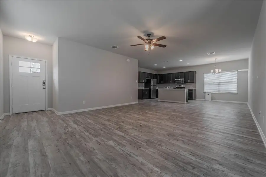 18427 Stevie Ray Dr, Round Rock, TX 78664 - #3
