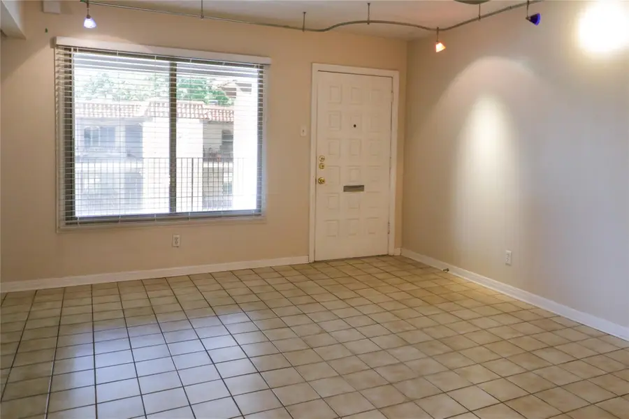 505 W 7th St #319, Austin, TX 78701 - #3