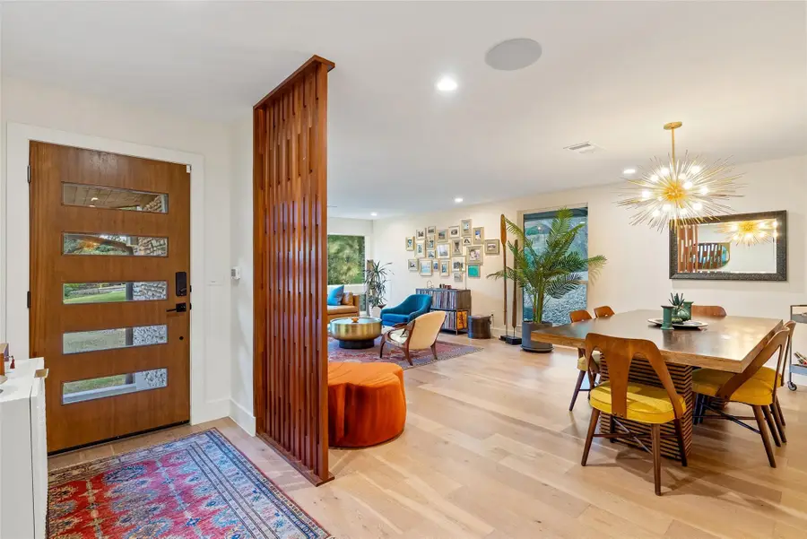 3302 Cherry Tree Cir, Austin, TX 78731 - #3