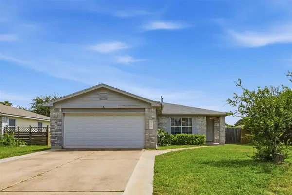 718 Blair Ave, Bastrop, TX 78602