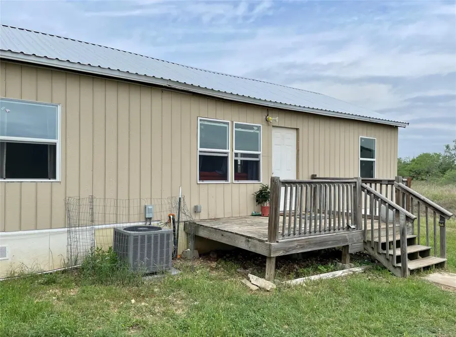 136 Fm 2239 Rd, Paige, TX 78659 - #2