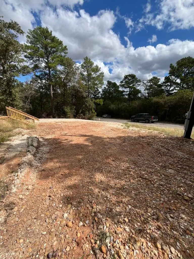 164 Chapel Hill Dr, Bastrop, TX 78602 - Image #2