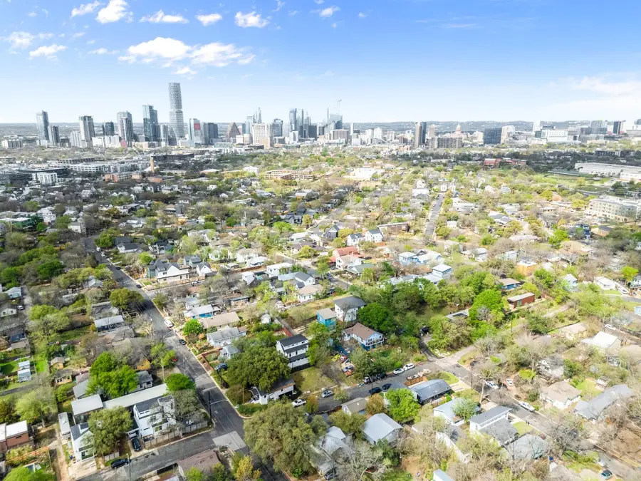 1004 Harvard St #1004, Austin, TX 78702 - #3