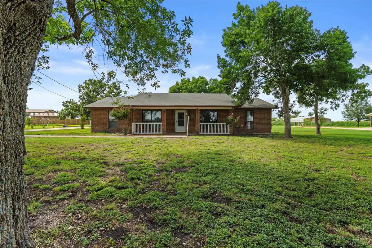 2080 Allison Rd, Martindale, TX 78655 - Image #1