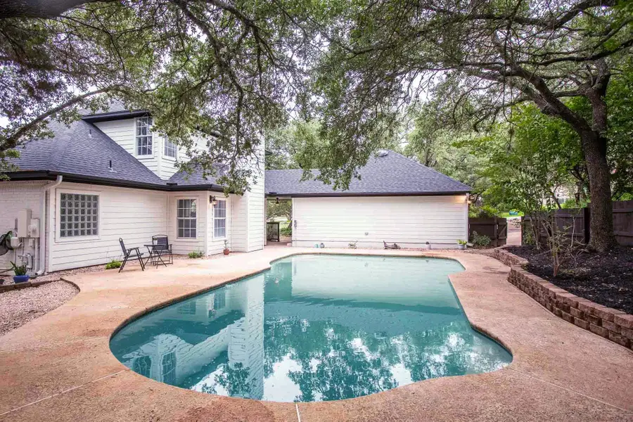 201 Timpanagos Dr, Lakeway, TX 78734 - #2