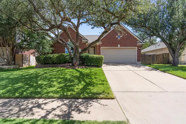 3746 Newland Dr, Round Rock, TX 78681
