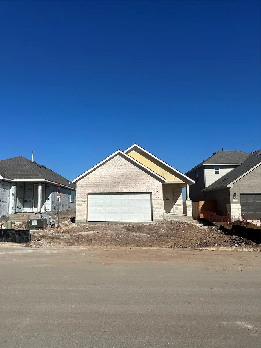 113 Knockout Rose Dr, San Marcos, TX 78666 - Image #2