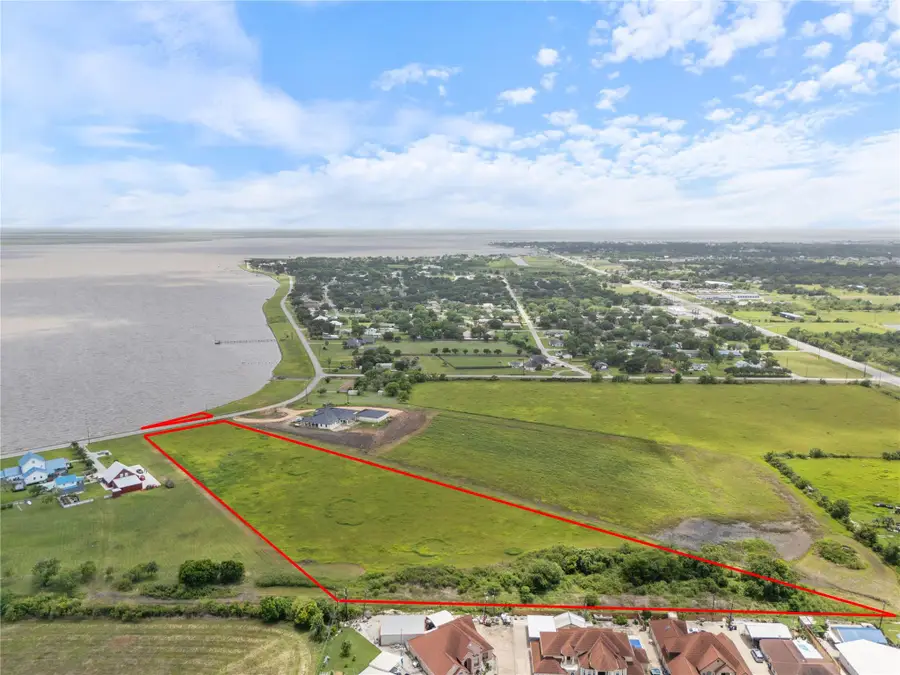 269 CR 305 Bayshore Rd, Palacios, TX 77465 - #2