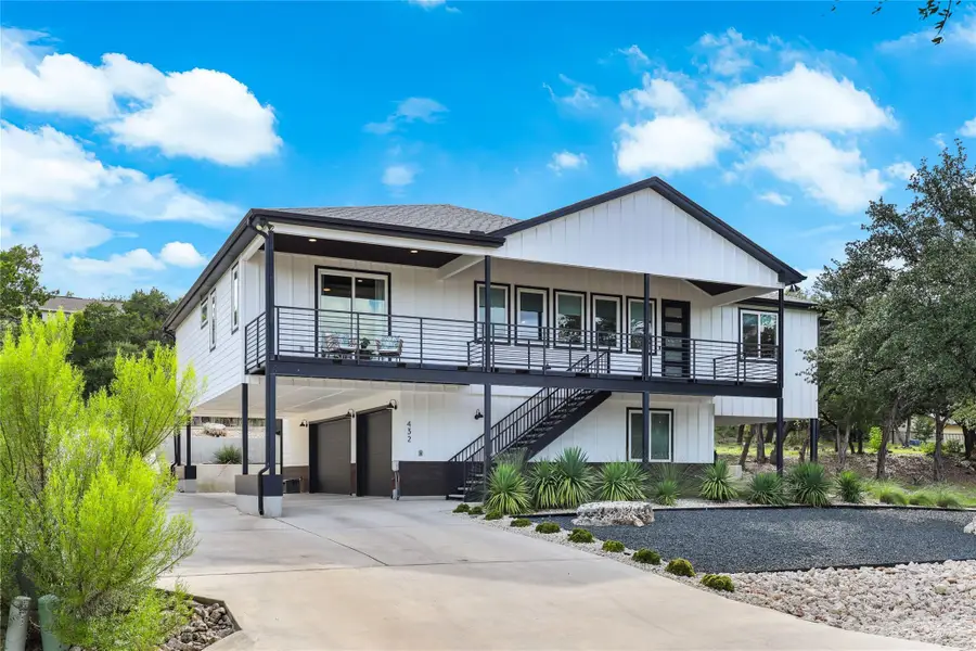 432 Venture Blvd S, Point Venture, TX 78645 - #2