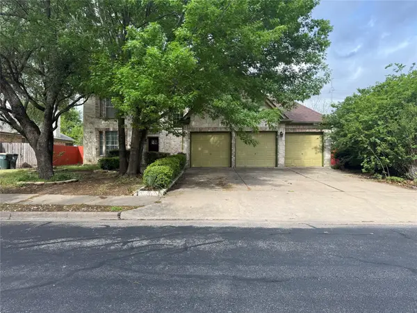 310 N Carriage Hills Dr, Georgetown, TX 78626