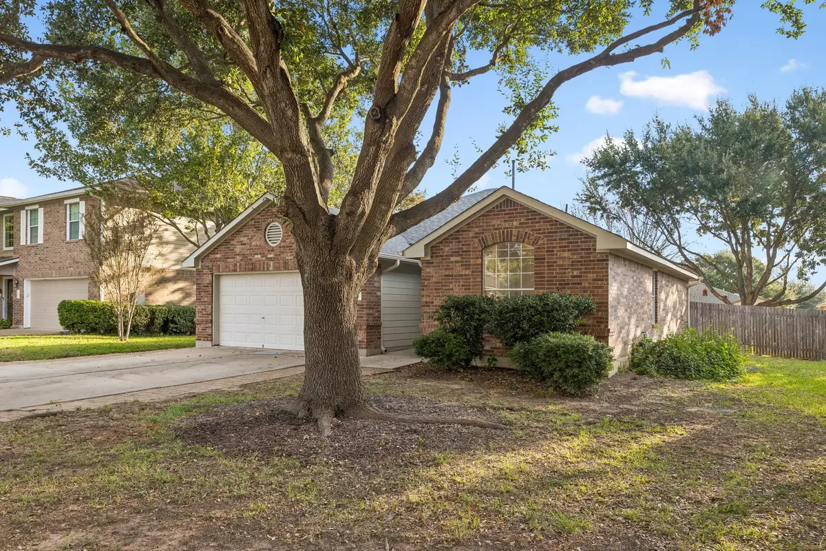 271 Bluestem St, Kyle, TX 78640 - #1