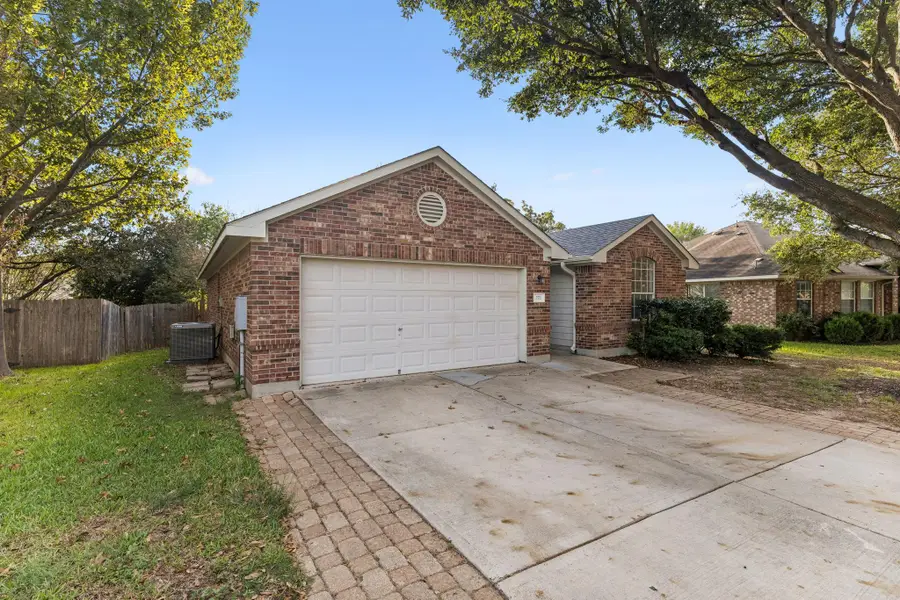 271 Bluestem St, Kyle, TX 78640 - #2