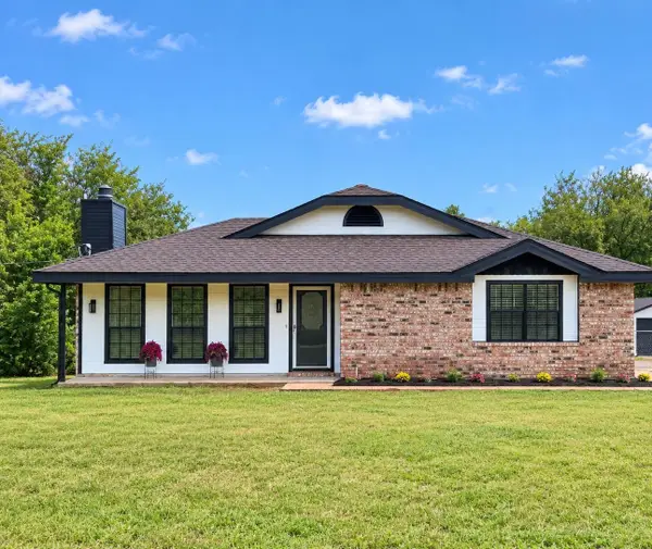 12609 Scissortail Dr, Manchaca, TX 78652