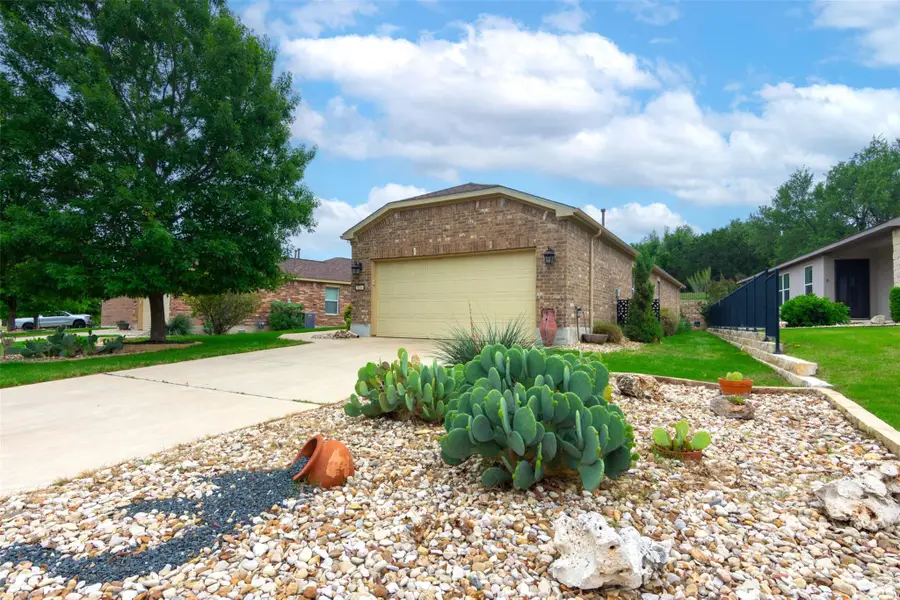 824 Salado Creek Ln, Georgetown, TX 78633 - #2