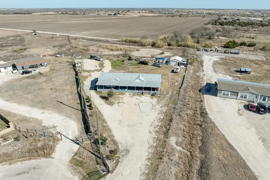 20113 Maynard Ct, Coupland, TX 78615 - #3