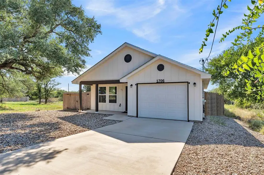 1706 Redwood Dr, Marble Falls, TX 78654 - #2
