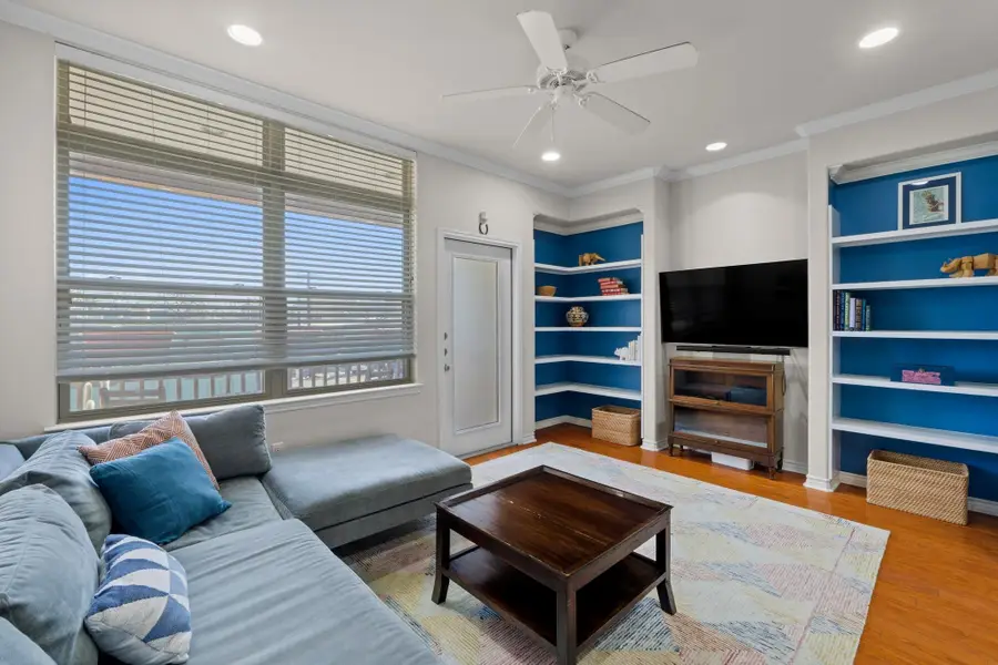 305 E 31st St #2, Austin, TX 78705 - #2