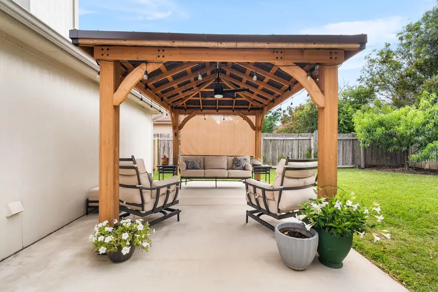304 Adkins Cv, Georgetown, TX 78626 - #2
