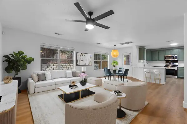 5940 Silver Screen Dr, Austin, TX 78747