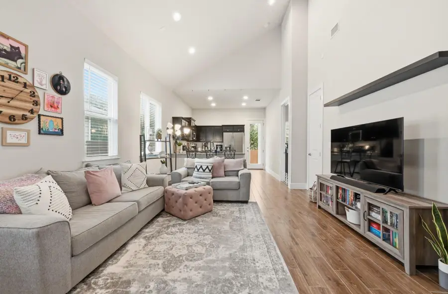 200 Virtus Bnd #200, Austin, TX 78748 - #2