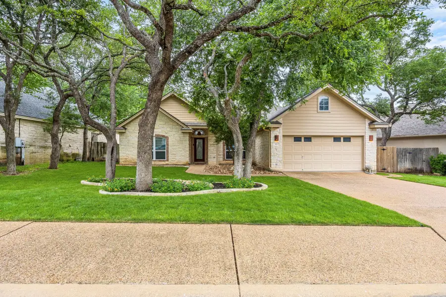 821 Wagon Wheel Trl, Georgetown, TX 78628 - #3