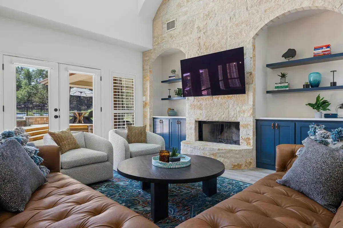 220 Sundance Trl, Dripping Springs, TX 78620 - #1