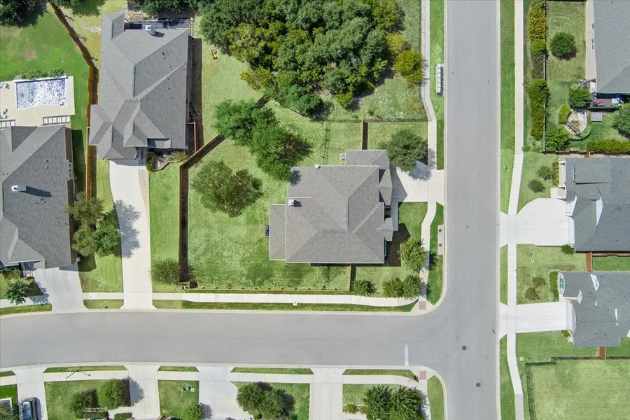 1106 Silent Oaks Dr, Georgetown, TX 78628 - #2