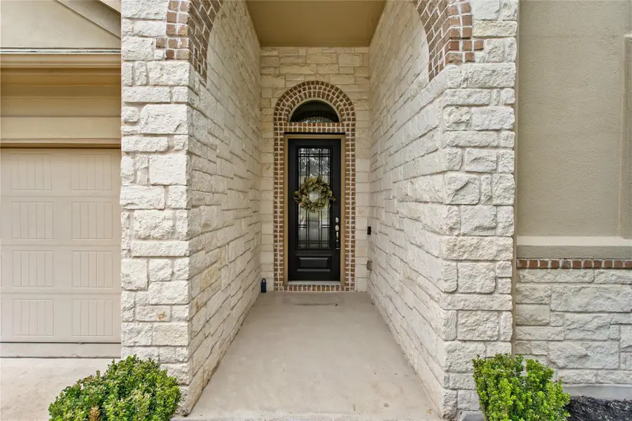 3300 Kestrel Lore Ct, Pflugerville, TX 78660 - Image #2