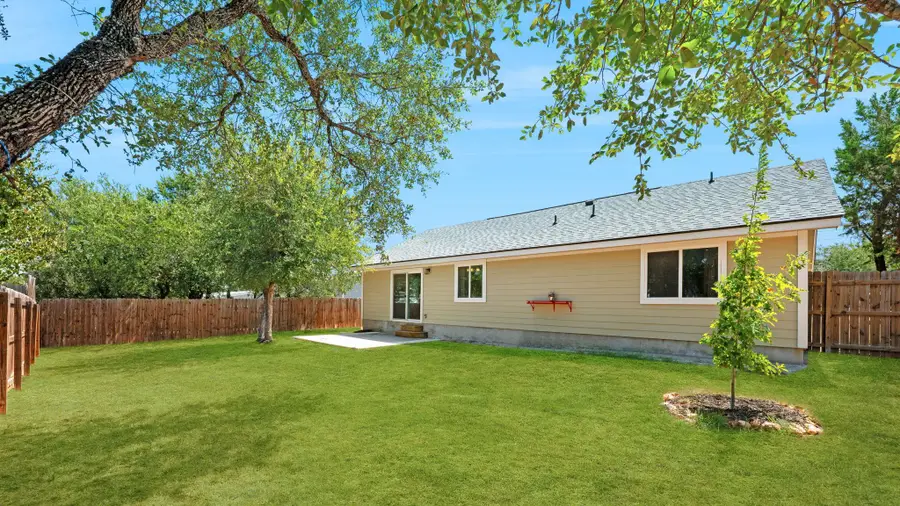 112 Brianna Cir, Johnson City, TX 78636 - #3