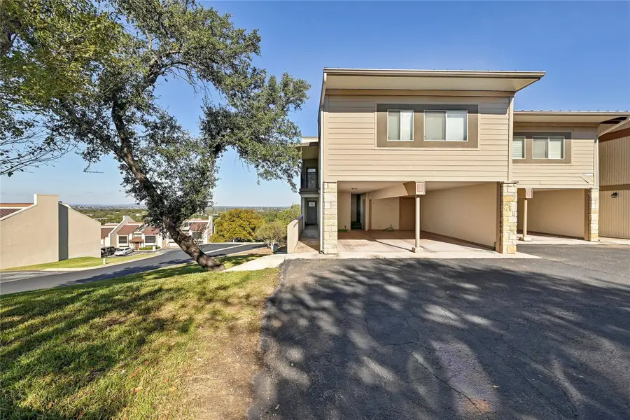400 Hi There #101, Horseshoe Bay, TX 78657 - Image #3
