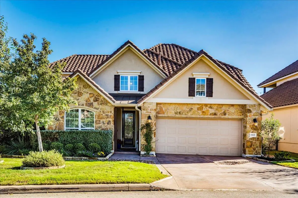 19619 Summit Glory Trl, Spicewood, TX 78669 - Image #1