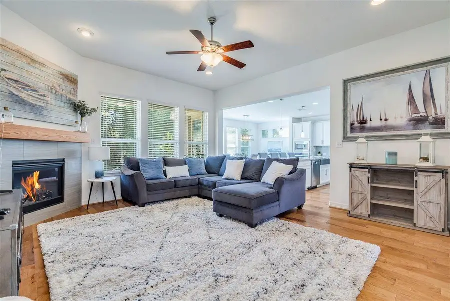 19619 Summit Glory Trl, Spicewood, TX 78669 - Image #3