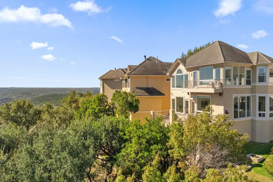 4541 Golf Vista Dr, Austin, TX 78730 - Image #3