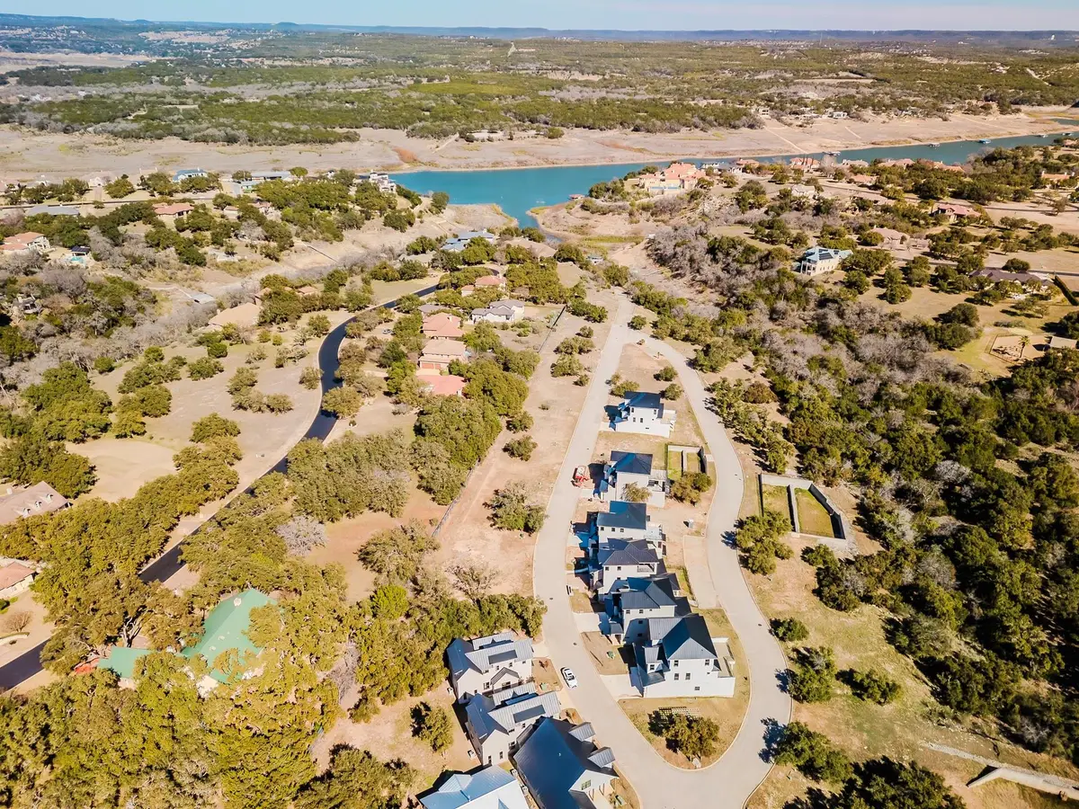 2424 Bruin Dr #33, Spicewood, TX 78669 - #1