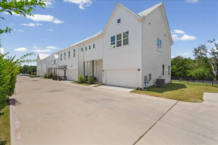 4501 Grassland Dr #39, Austin, TX 78723 - #2