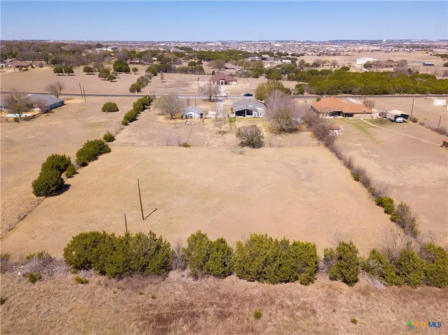 1011 Llewellyn Ln, Killeen, TX 76542 - #3
