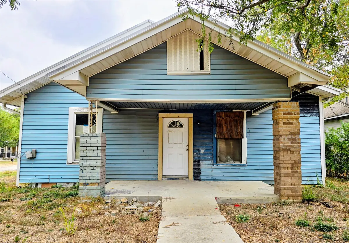 901 W 5th St, Taylor, TX 76574 - Image #1