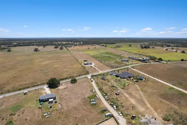 263 N Cedar Creek Dr, Cedar Creek, TX 78612